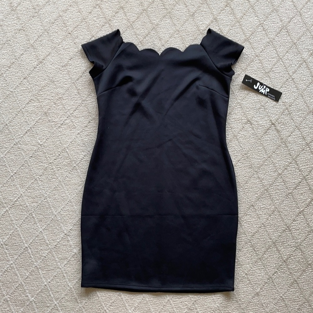 Black scalloped edge stretch dress